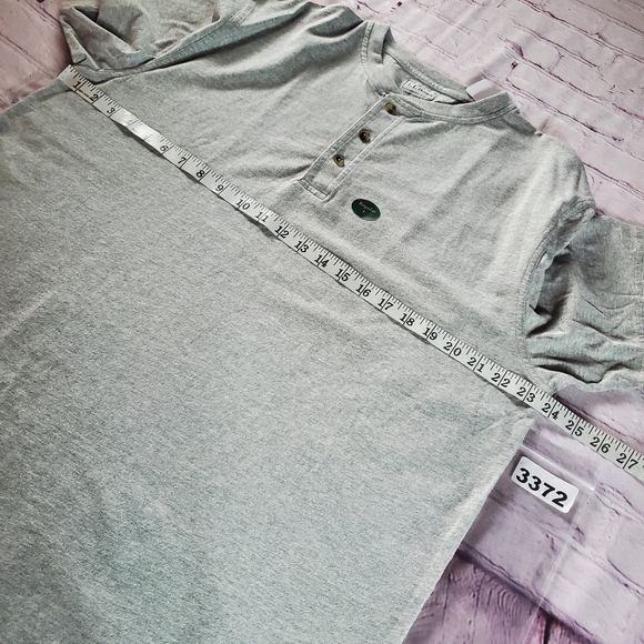 L.L. BEAN Traditional Fit Gray Short Sleeve Henley T-Shirt Size Large - Picture 7 of 8